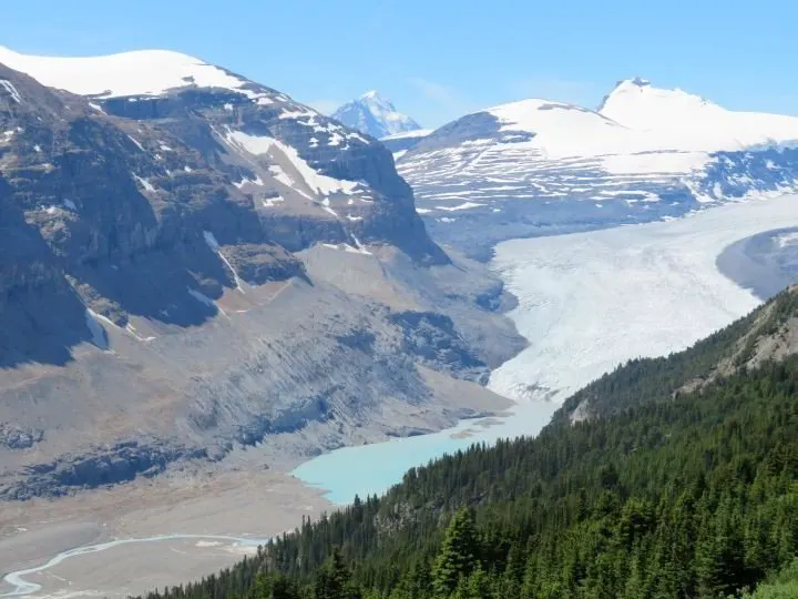 Saskatchewan Glacier at Parker Ridge Trail, Icefields Parkway.