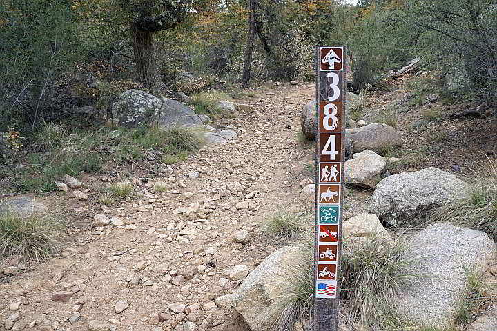 Trail 384 marker states no falls access