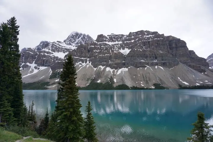Bow Lake and Rocky Mountains in background
