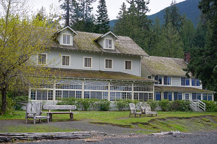 Lake Crescent Lodge.