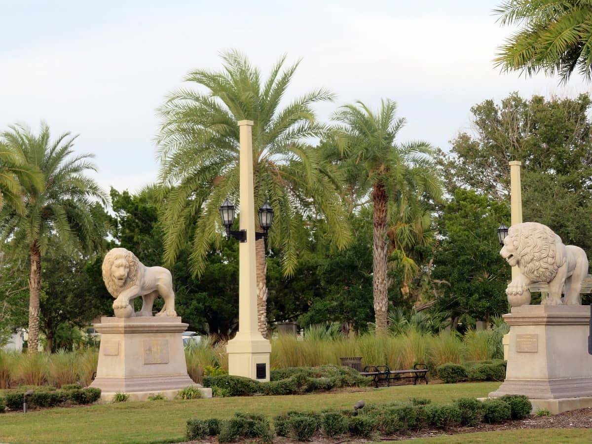 White lion sculptures at Davis Shores Anastasia Island FL.