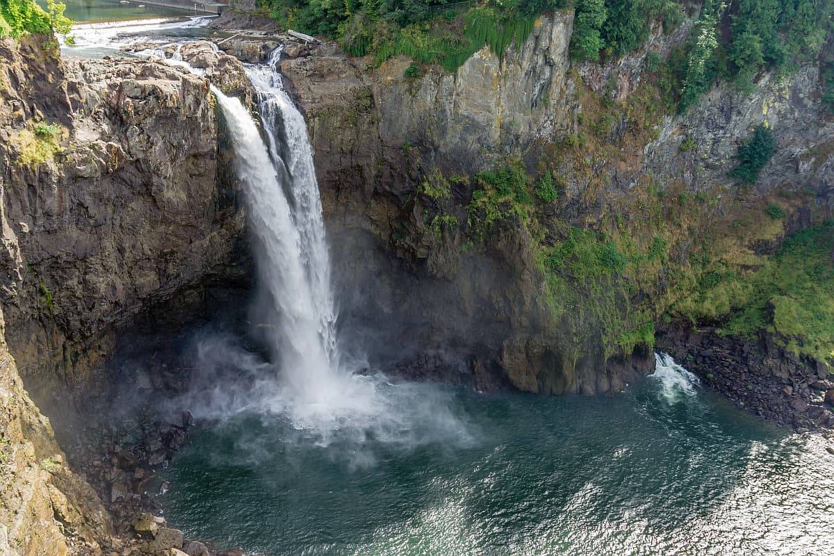 Snowqualmie Falls day trip from Seattle.