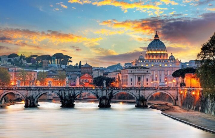 Ponte degli Angeli (Bridge of Angels) and Vatican City.
