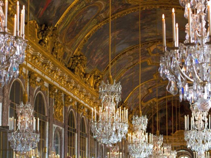 Versailles hall of mirrors.