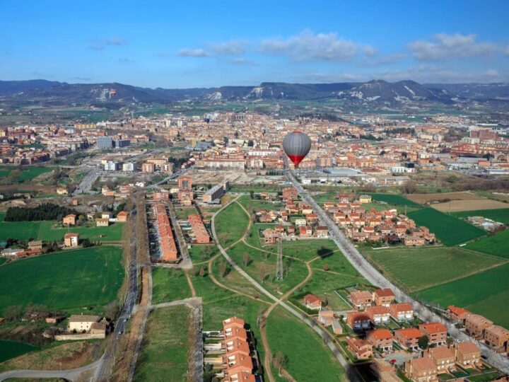 Hot air balloon over Vic Spain.