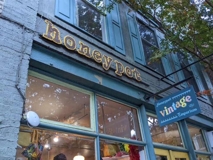 Honeypot vintage shop in Asheville NC.